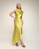 vestido midi con textura de seda cuello barco y largo asimétrico (Green) - Tantra Spain
