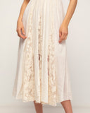 vestido midi con vuelo y detalles de encaje cuello pico por delante y detrás (Ecru) - Tantra Spain