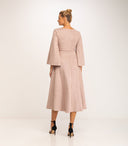 Vestido midi de antelina con cinturon con bordados. - Tantra Spain