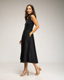 Vestido midi sin mangas con parte de arriba tipo camiseta y falda de vuelo con bolsillos (BLACK))) (Copia) (Copia) (Copia) - Tantra Spain