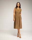 Vestido sin mangas con cuello cruzado, cinturón y bolsillos (BROWN) - Tantra Spain