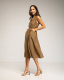 Vestido sin mangas con cuello cruzado, cinturón y bolsillos (BROWN) - Tantra Spain