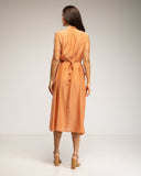 Vestido sin mangas con cuello cruzado, cinturón y bolsillos (SALMON) - Tantra Spain